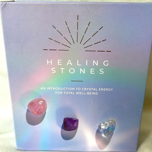Crystal Healing Stones by Shoppe Geo Gift Set w/Storage Bag - Picture 6 of 9